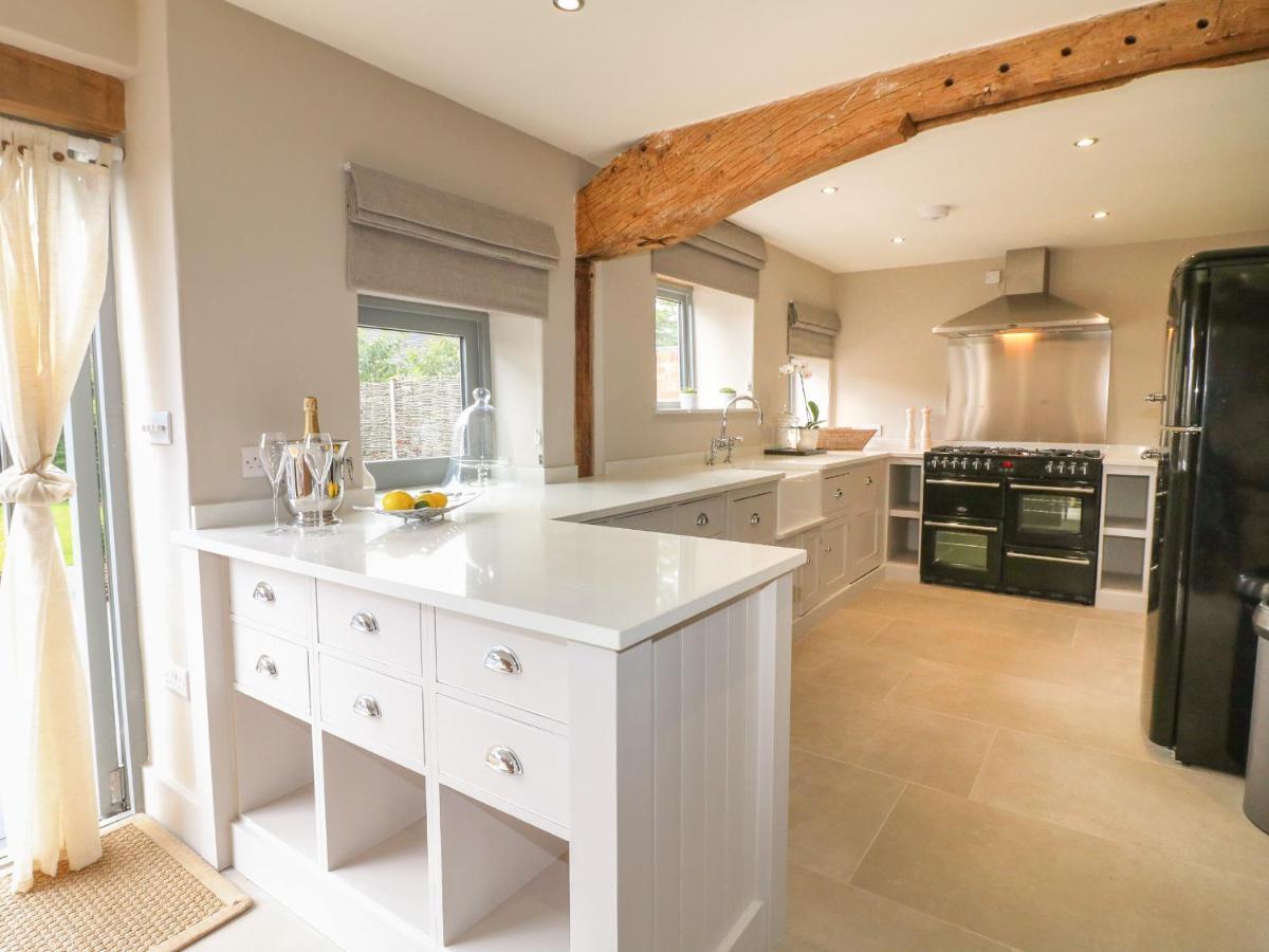 Villa Upper Barn Stafford Exterior foto